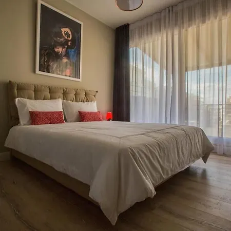 Stylish Loft Downtown *